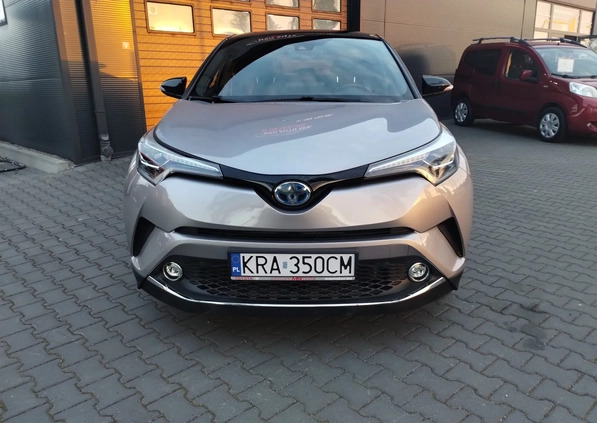 Toyota C-HR cena 78900 przebieg: 115000, rok produkcji 2017 z Kraków małe 466